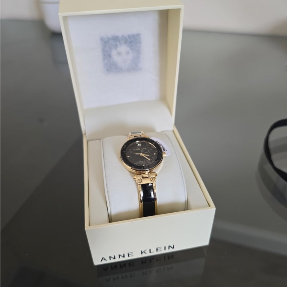 NEW GOLD WOMENS ANNE KLIEN WATCH